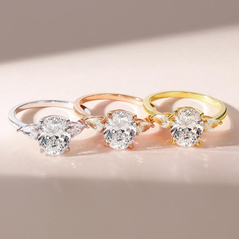 S925 Elegant Pear Accented Oval Brilliant Cut Ring