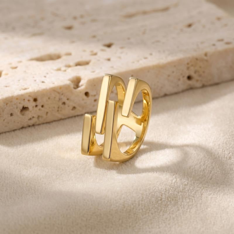 Double Layered Geometric Ring