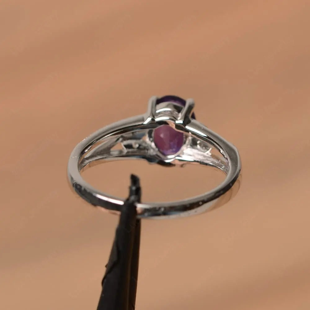 Elegant Purple Gemstone Ring