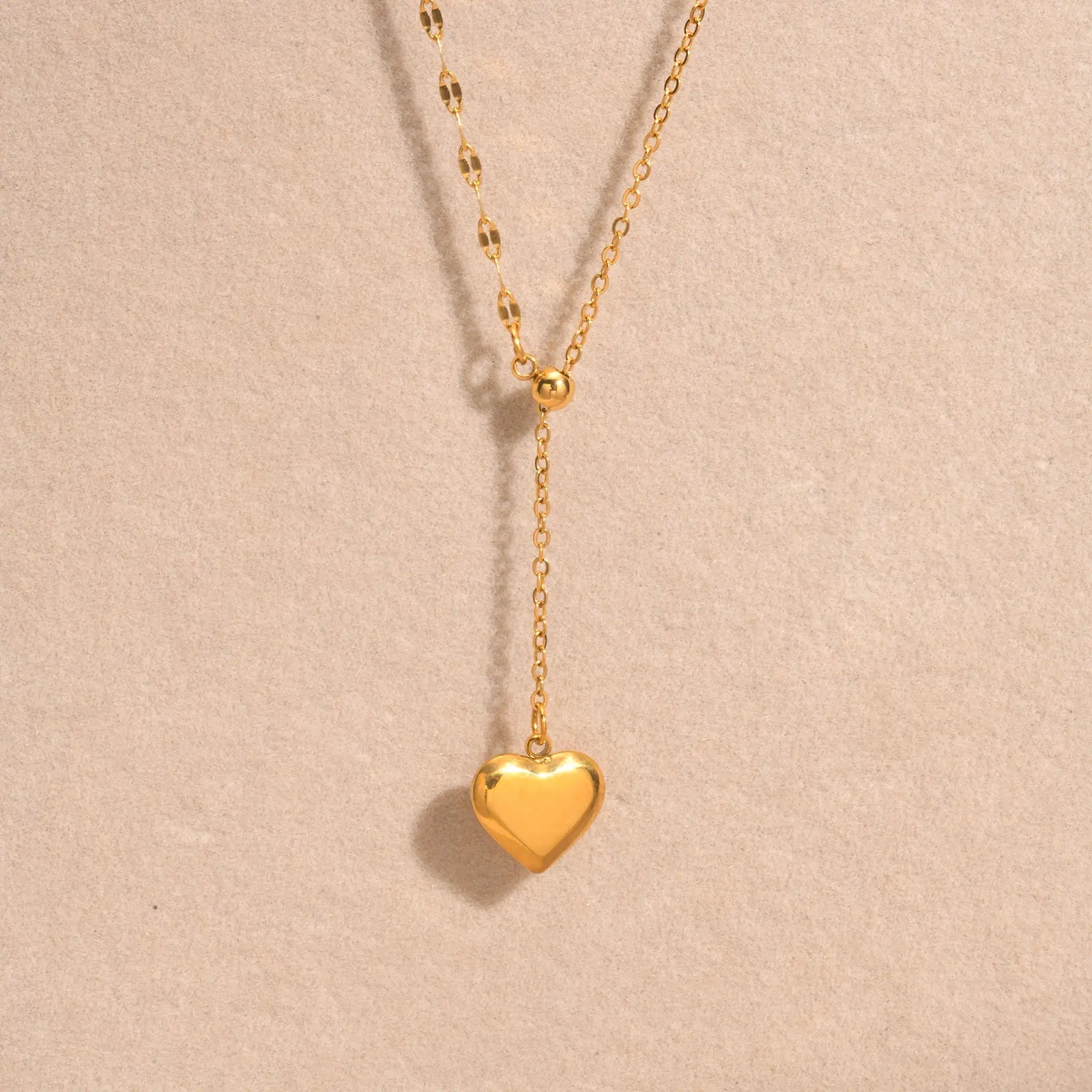 14k Dainty Feminine Heart Dangle Necklace - Veinci