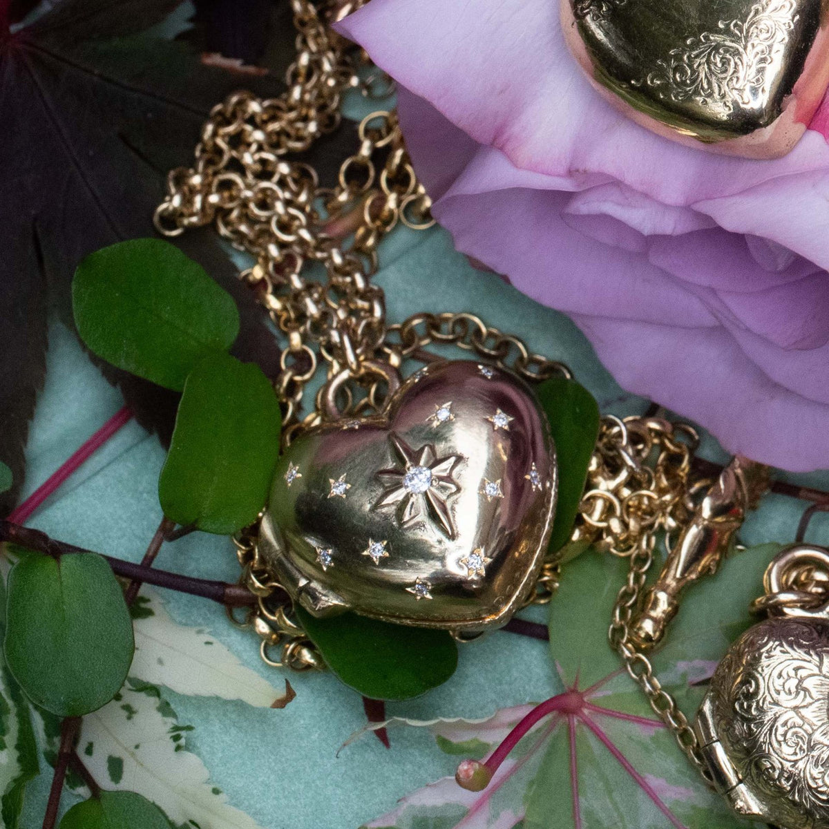 3pc Dainty Engraved Heart Locket Necklace Set