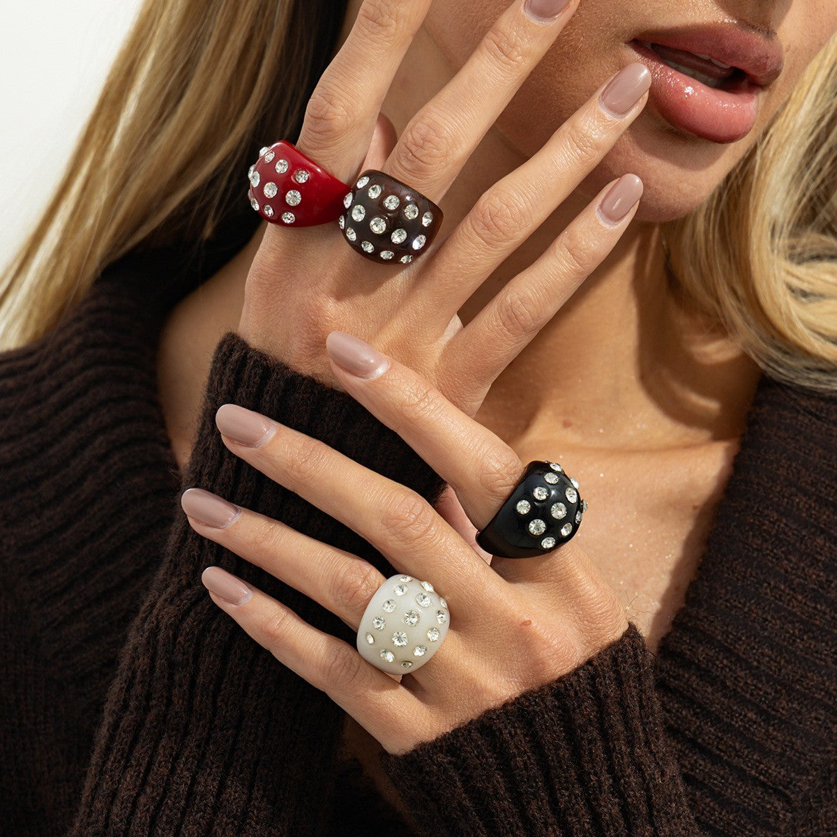 Classy Vintage Studded Resin Bangle & Ring Set