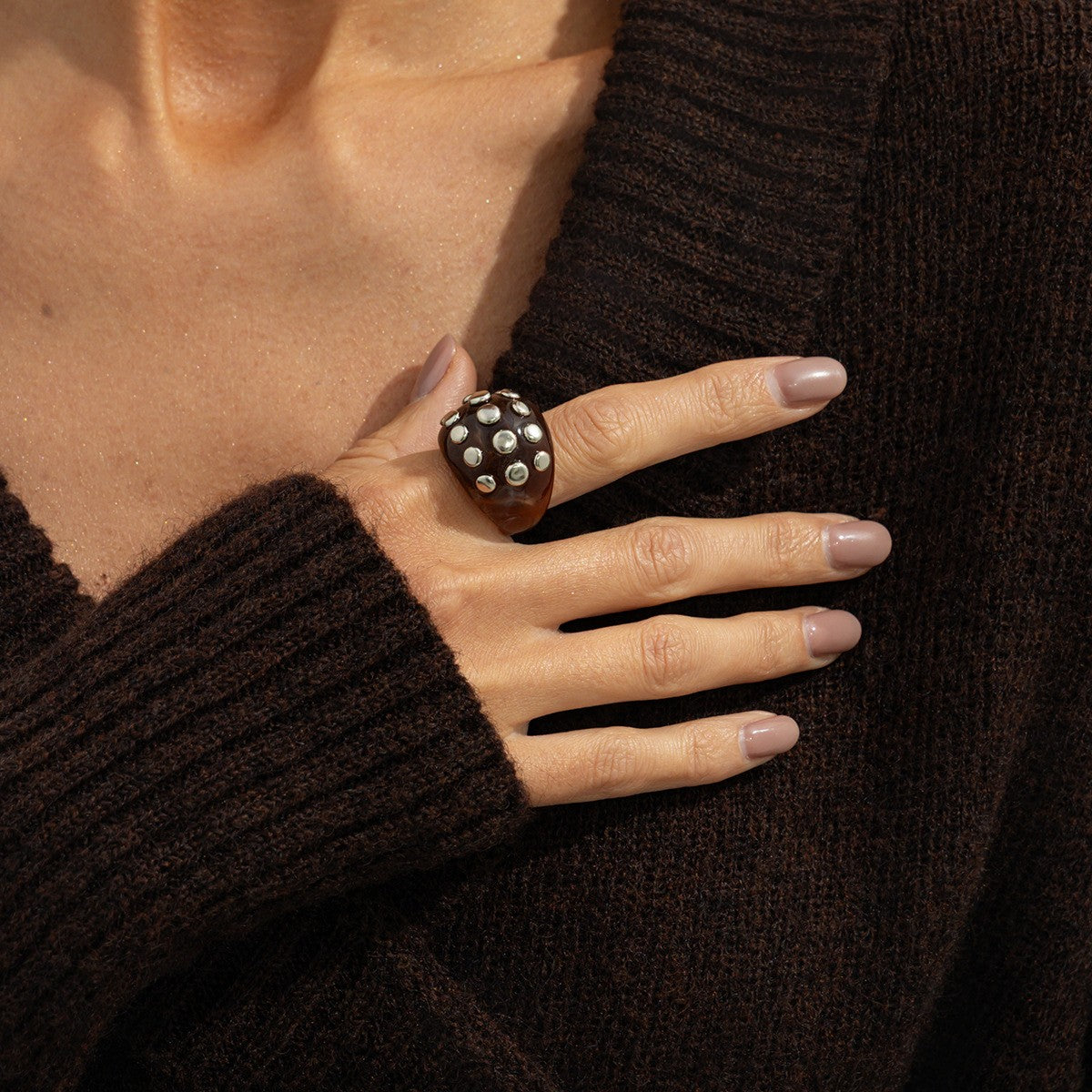 Classy Vintage Studded Resin Bangle & Ring Set