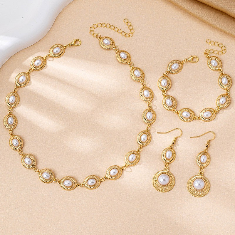 Classy Vintage Red Oval Necklace, Bracelet & Earring Set