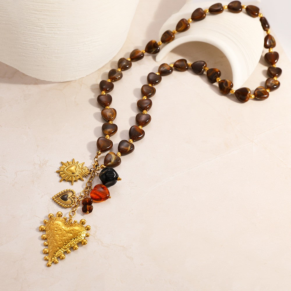 18k Vintage Resin Heart Necklace & Bracelet Set