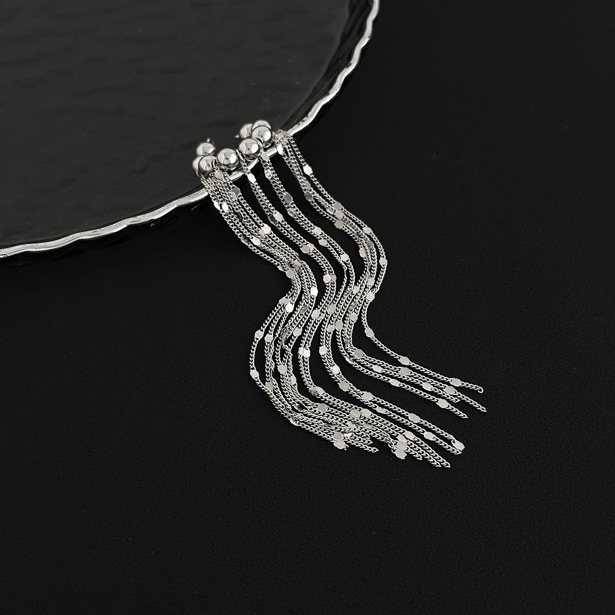 Dainty Faux Pearl Tassel Ear Cuff