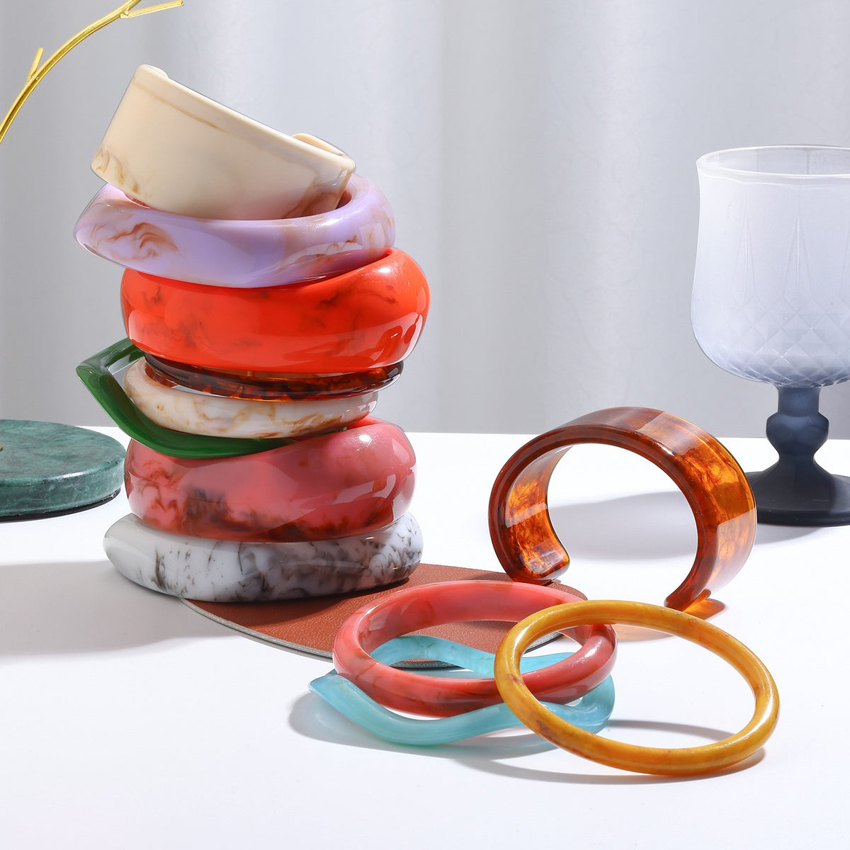 Classy Marbled Resin Bangle Set