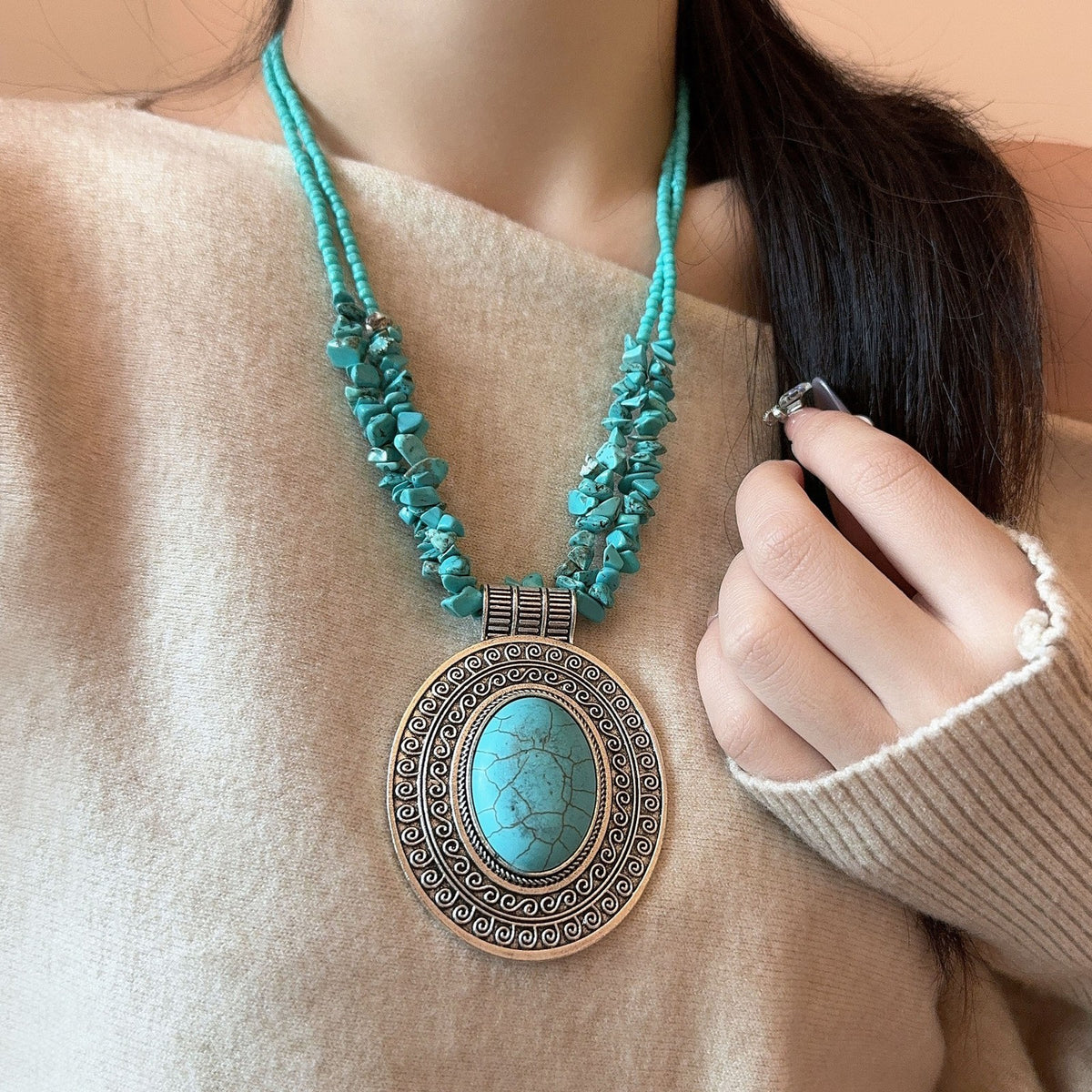 Boho Vintage Turquoise Oval Pendant Necklace