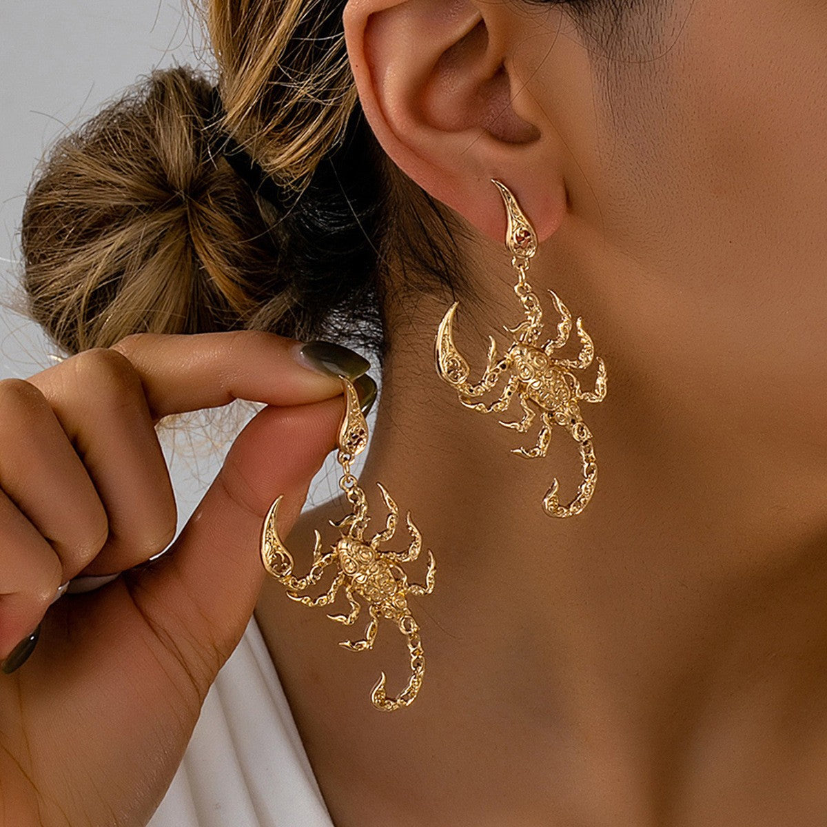 Edgy 3D Scorpion Dangle Earrings