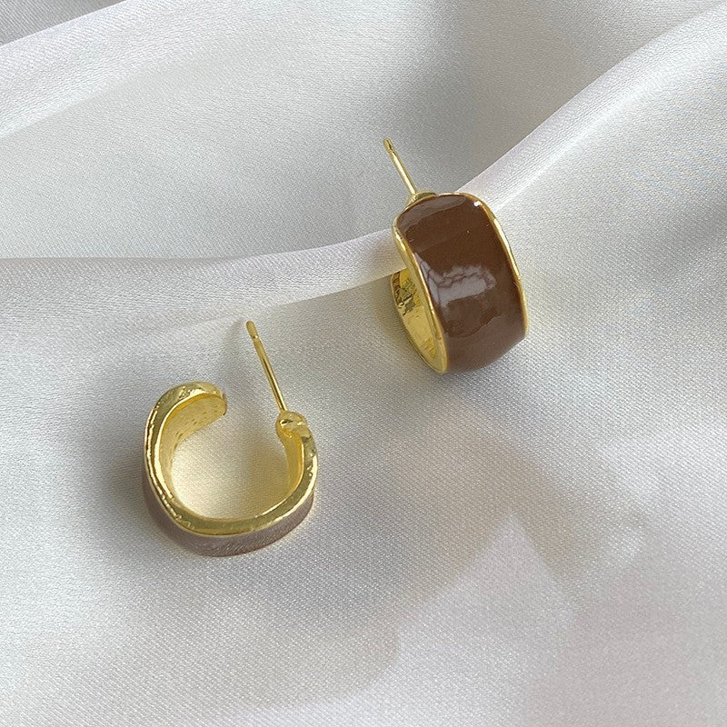 Classy Brown Enamel Geometric Earring Set