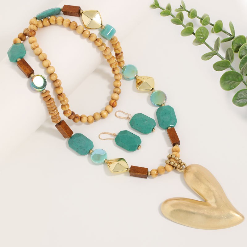 Boho Faux Turquoise Heart Pendant Necklace