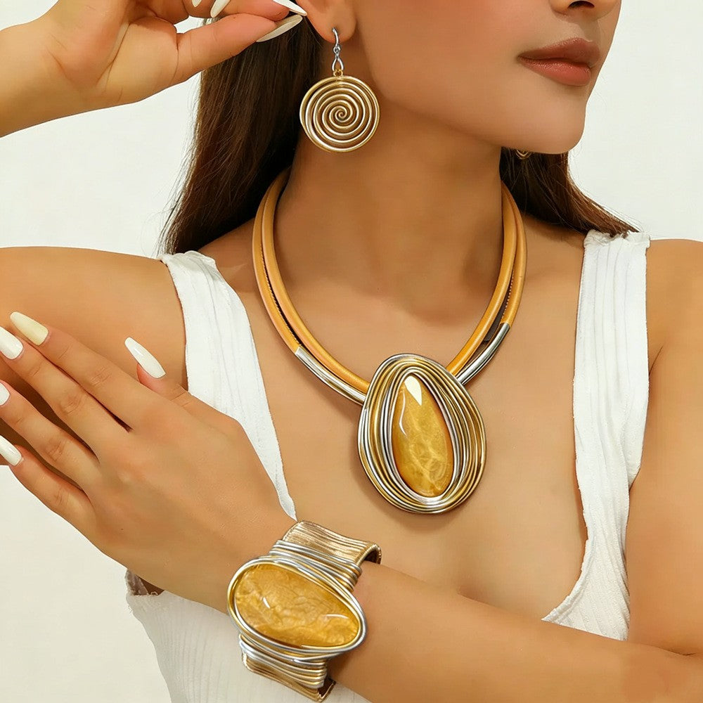 Classy Black Spiral Teardrop Necklace, Bracelet & Earring Set
