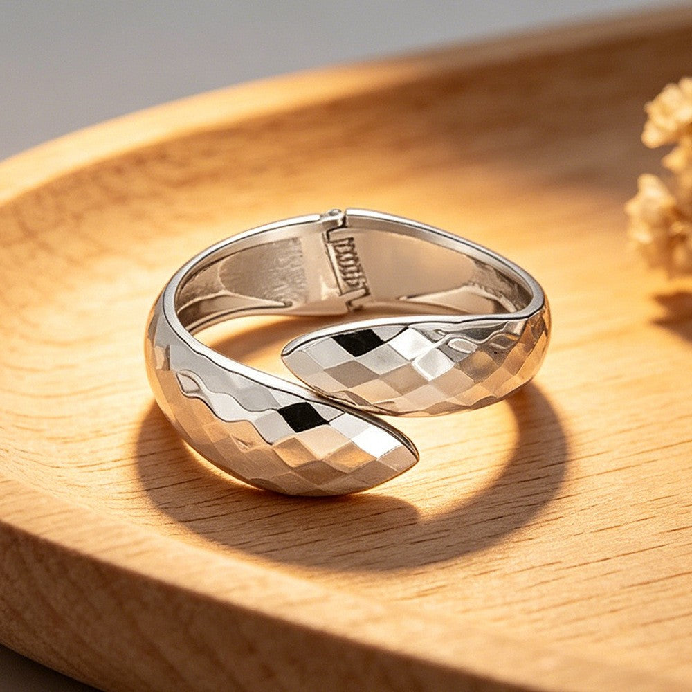 Classy Sculptural Wave Open Bangle