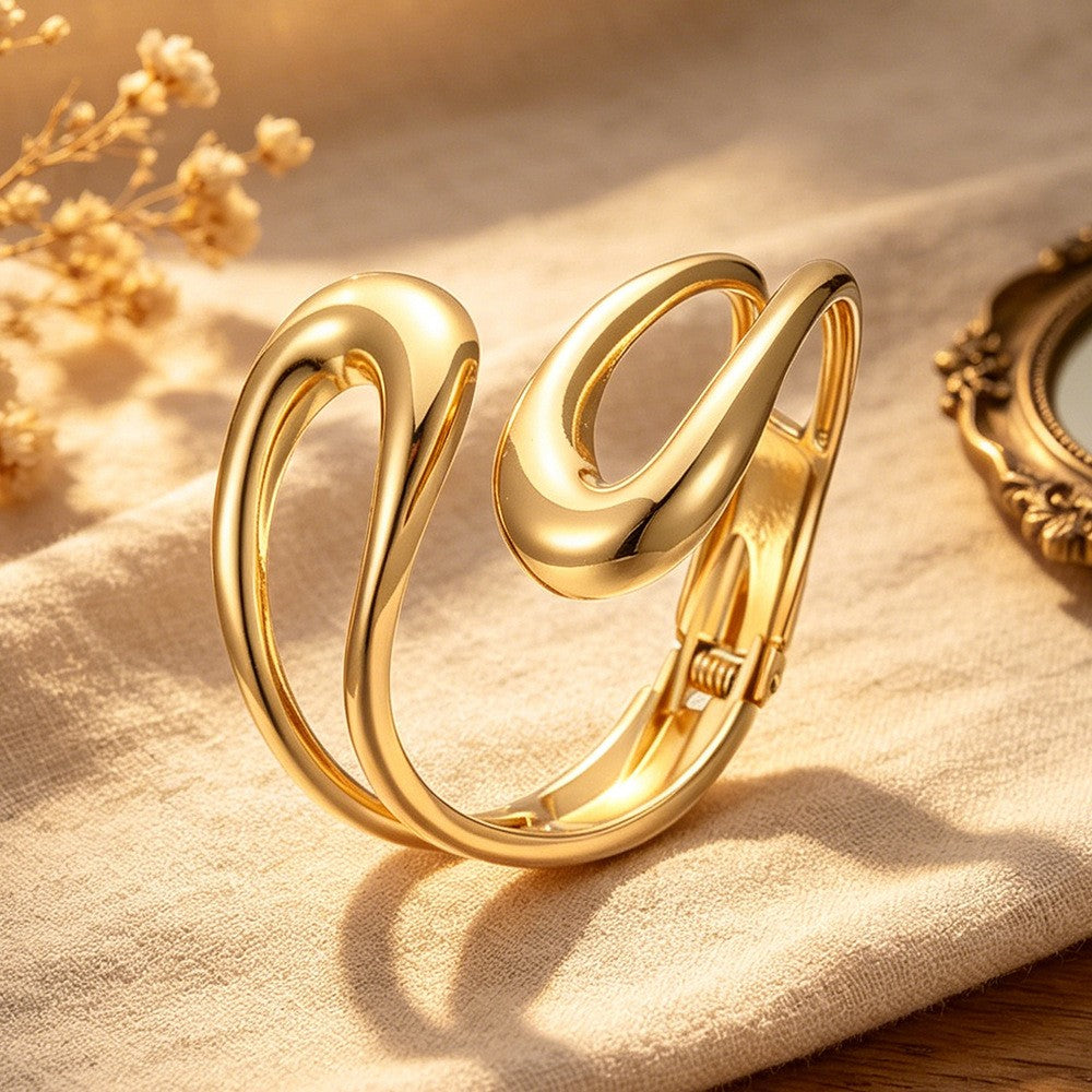 Classy Sculptural Wave Open Bangle
