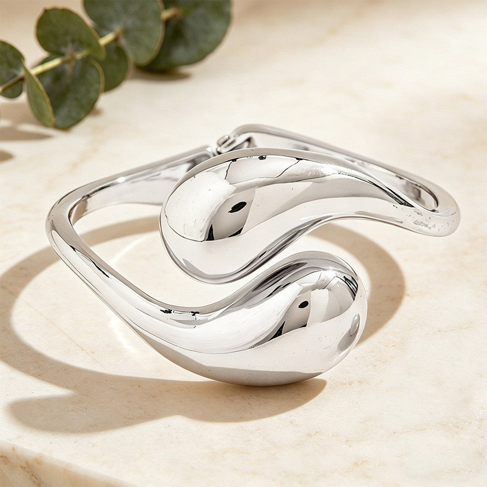 Classy Sculptural Wave Open Bangle