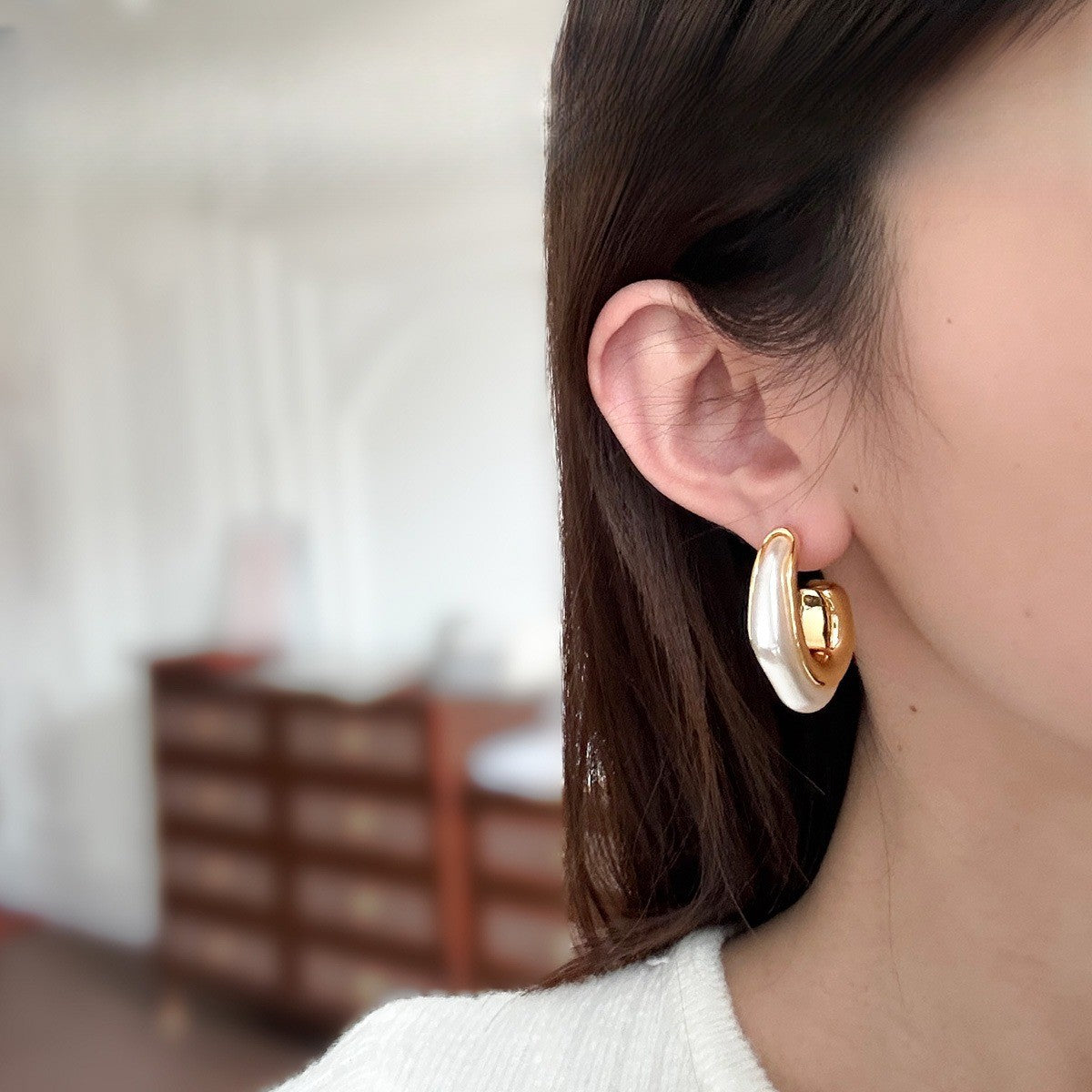 Elegant Faux Pearl C-Hoop Earring Set