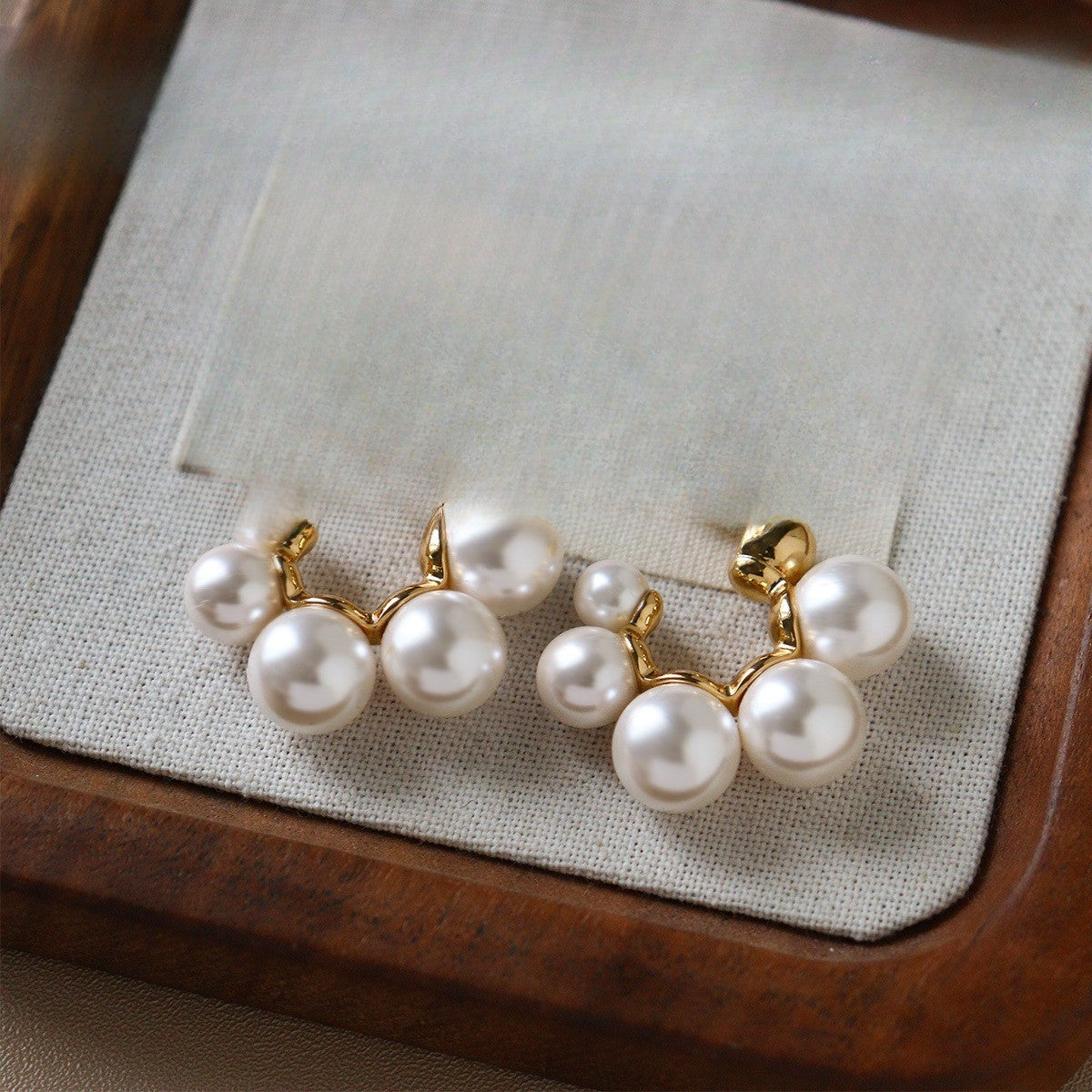 Elegant Faux Pearl C-Hoop Earring Set