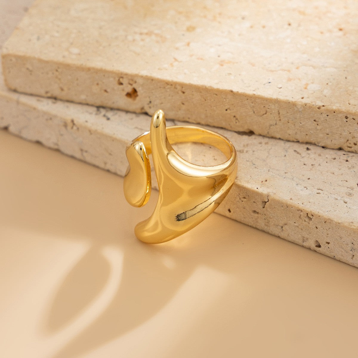 Classy Liquid Heart Open Ring