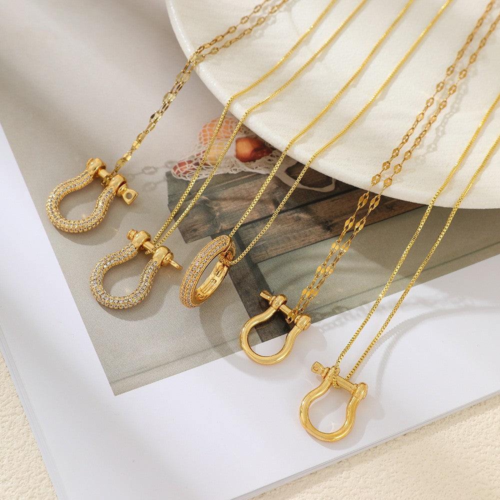 Classy Geometric Horseshoe & Ring Layered Necklace