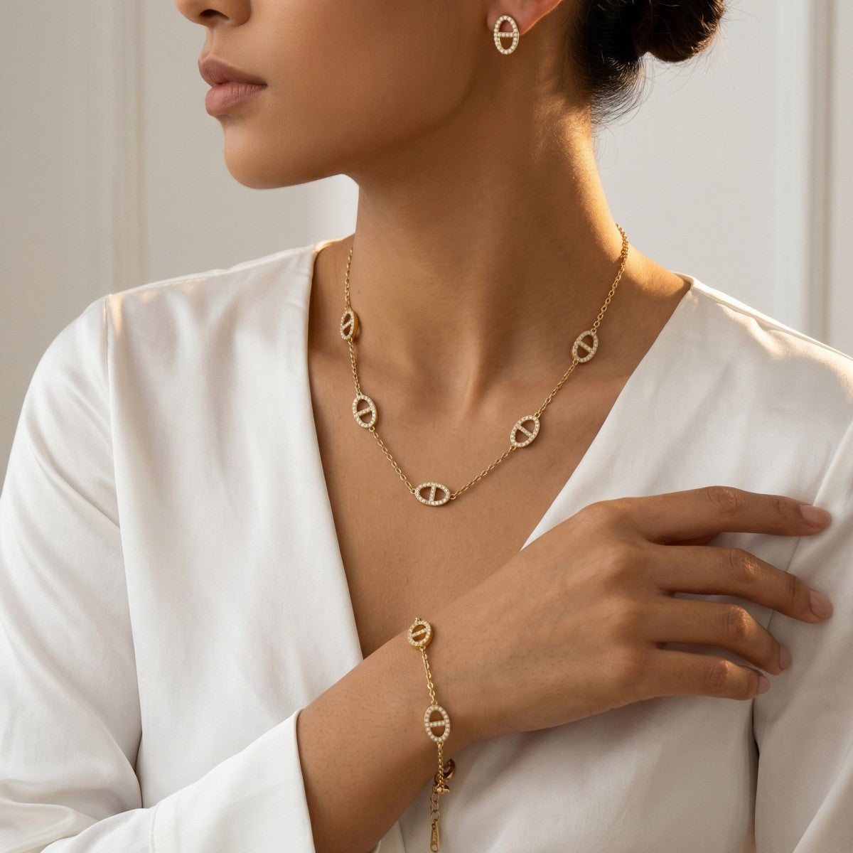 Classy Oval Link Necklace, Bracelet & Earring Set