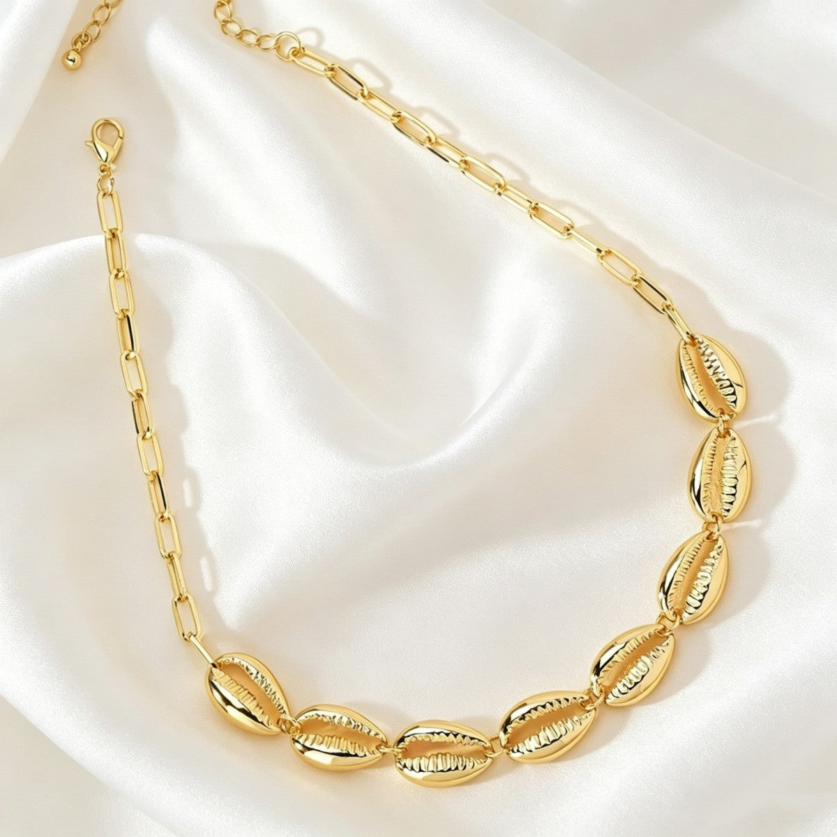 Classy Polished Cowrie Shell Necklace