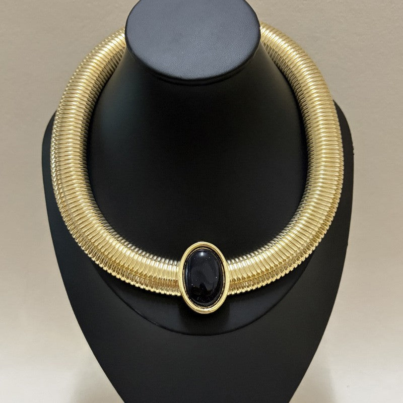 Classy Wide Snake Chain Oval Gem Collar Necklace