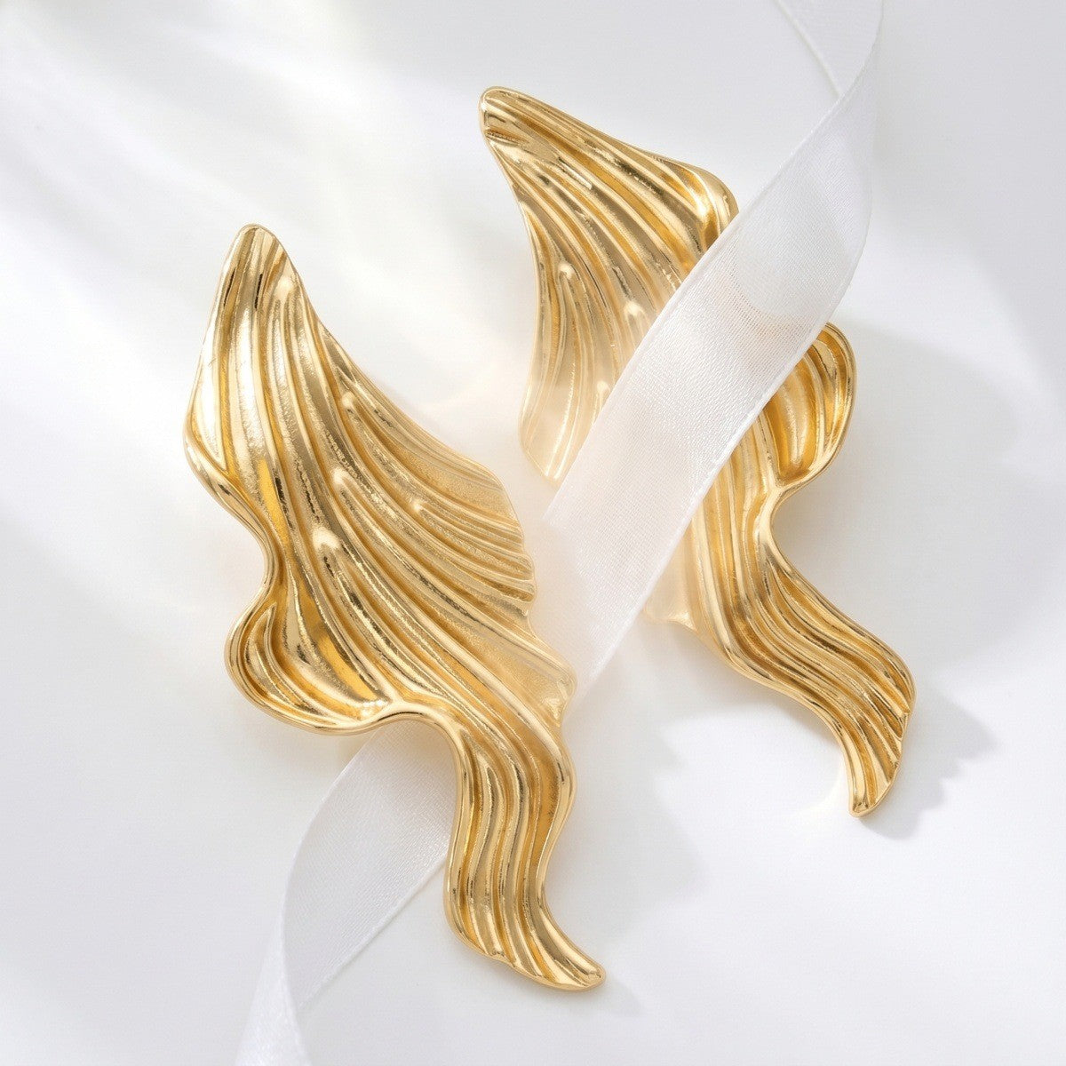 Classy Textured Wave Statement Earrings
