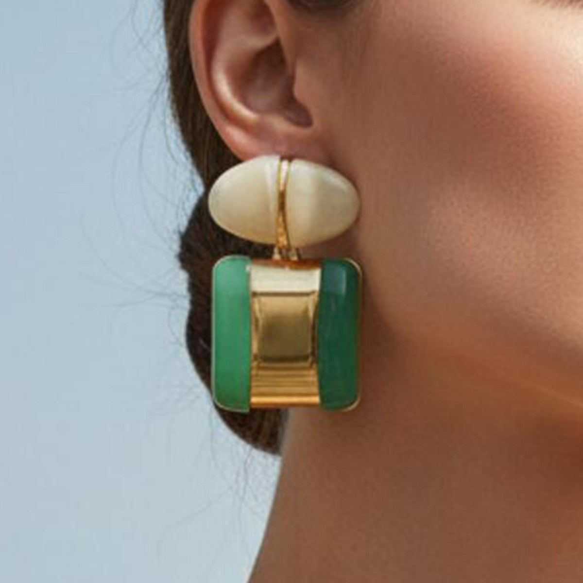 Classy Vintage Green Geometric Resin Drop Earrings