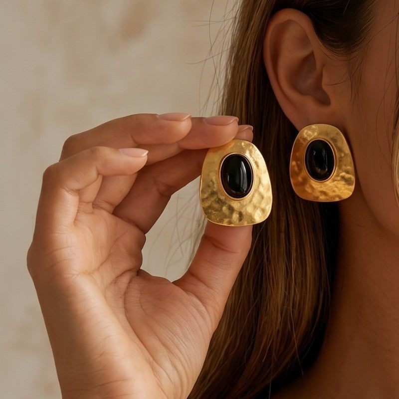 Classy Hammered Green Gem Stud Earrings