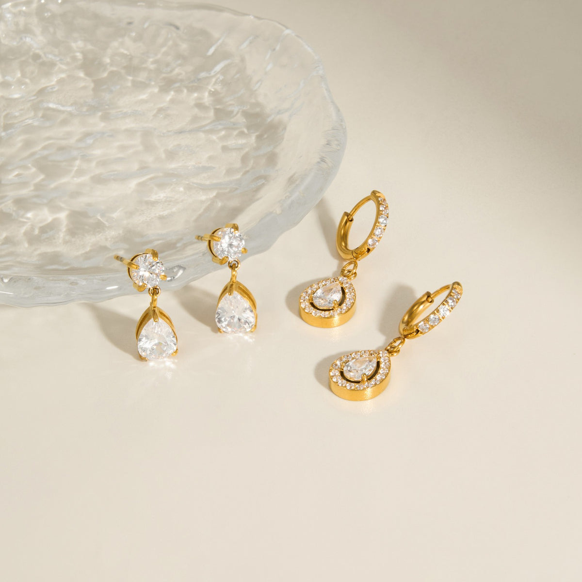18k Dainty Asymmetrical Teardrop Earrings