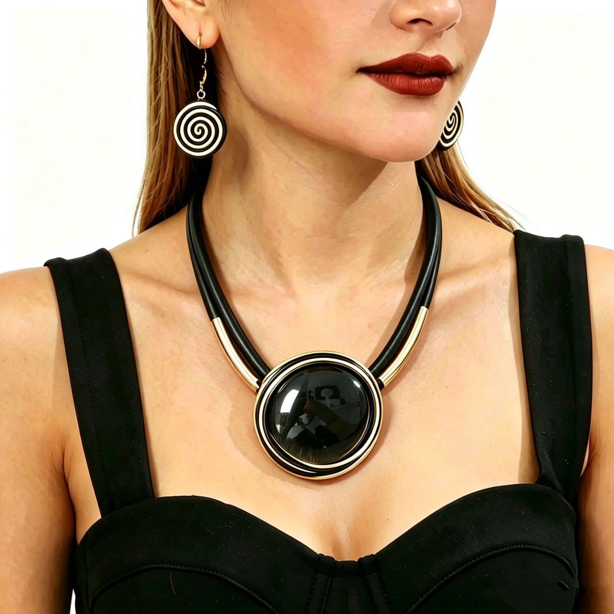 Classy Round Wire Spiral Necklace & Earring Set