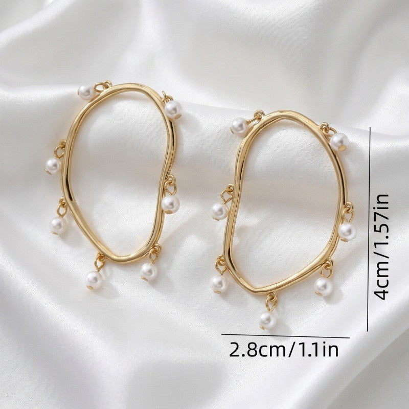 Classy Geometric Oval Faux Pearl Earrings