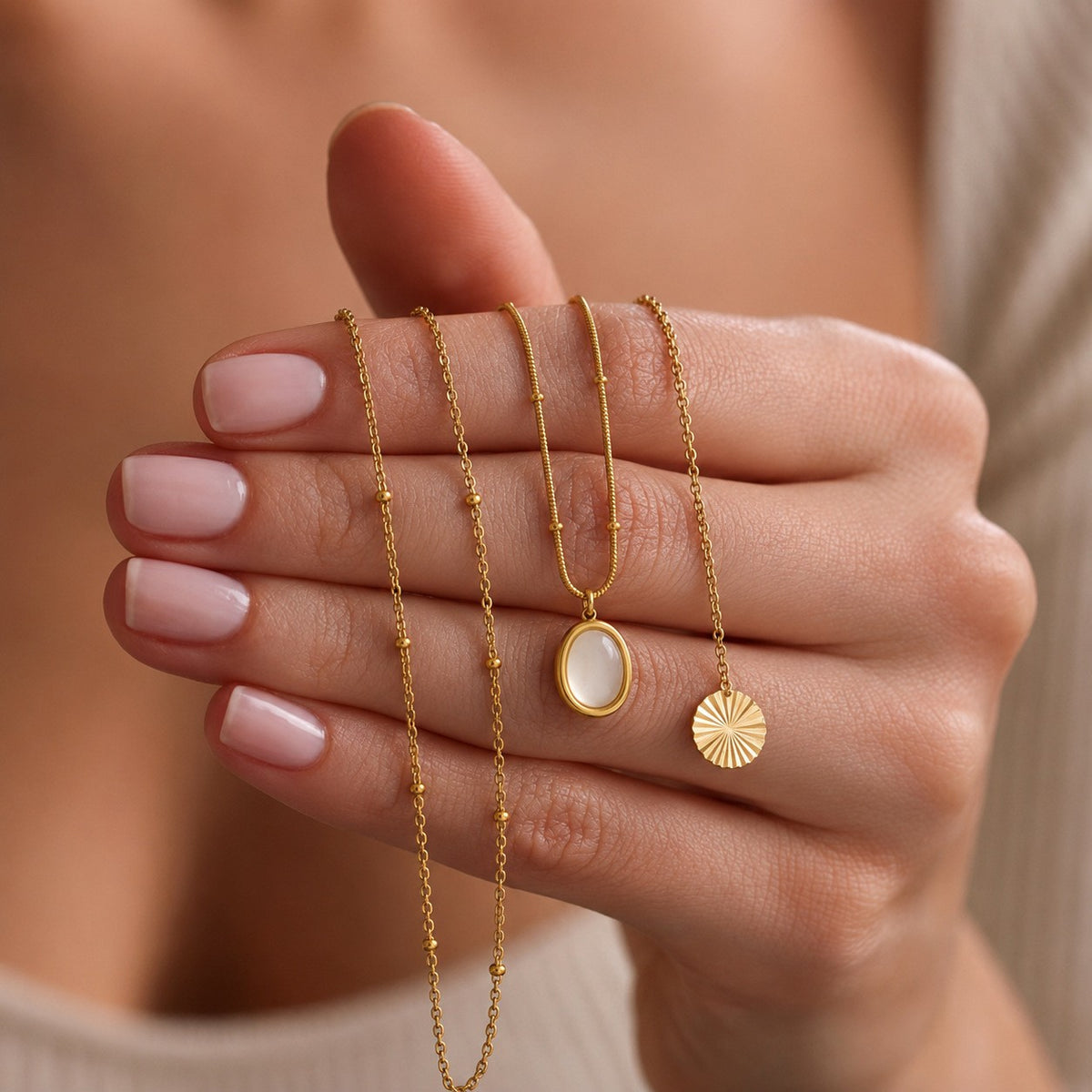 Dainty Cat's Eye Sunburst Pendant Necklace