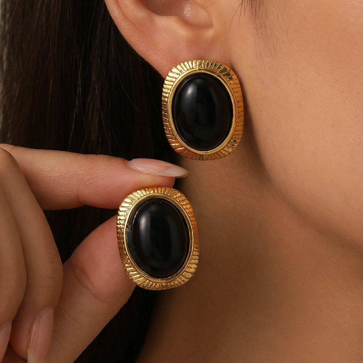18k Classy Vintage Oval Resin Stud Earrings
