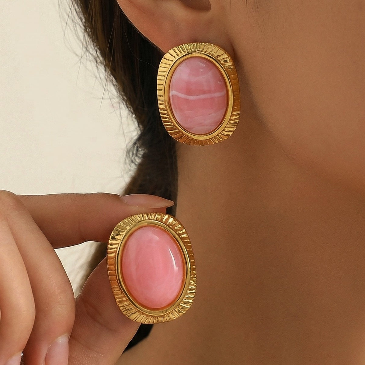 18k Classy Vintage Oval Resin Stud Earrings
