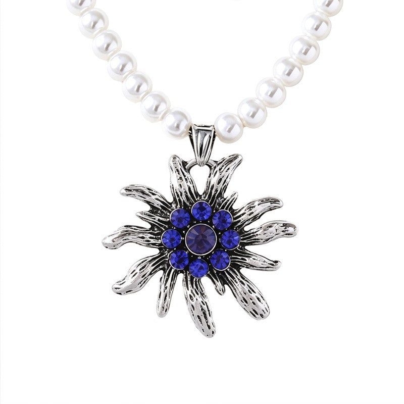 Vintage Inspired Edelweiss Faux Pearl Necklace