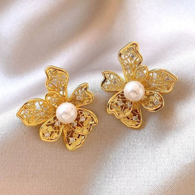 Classy Two-Tone Textured Floral Stud Earrings