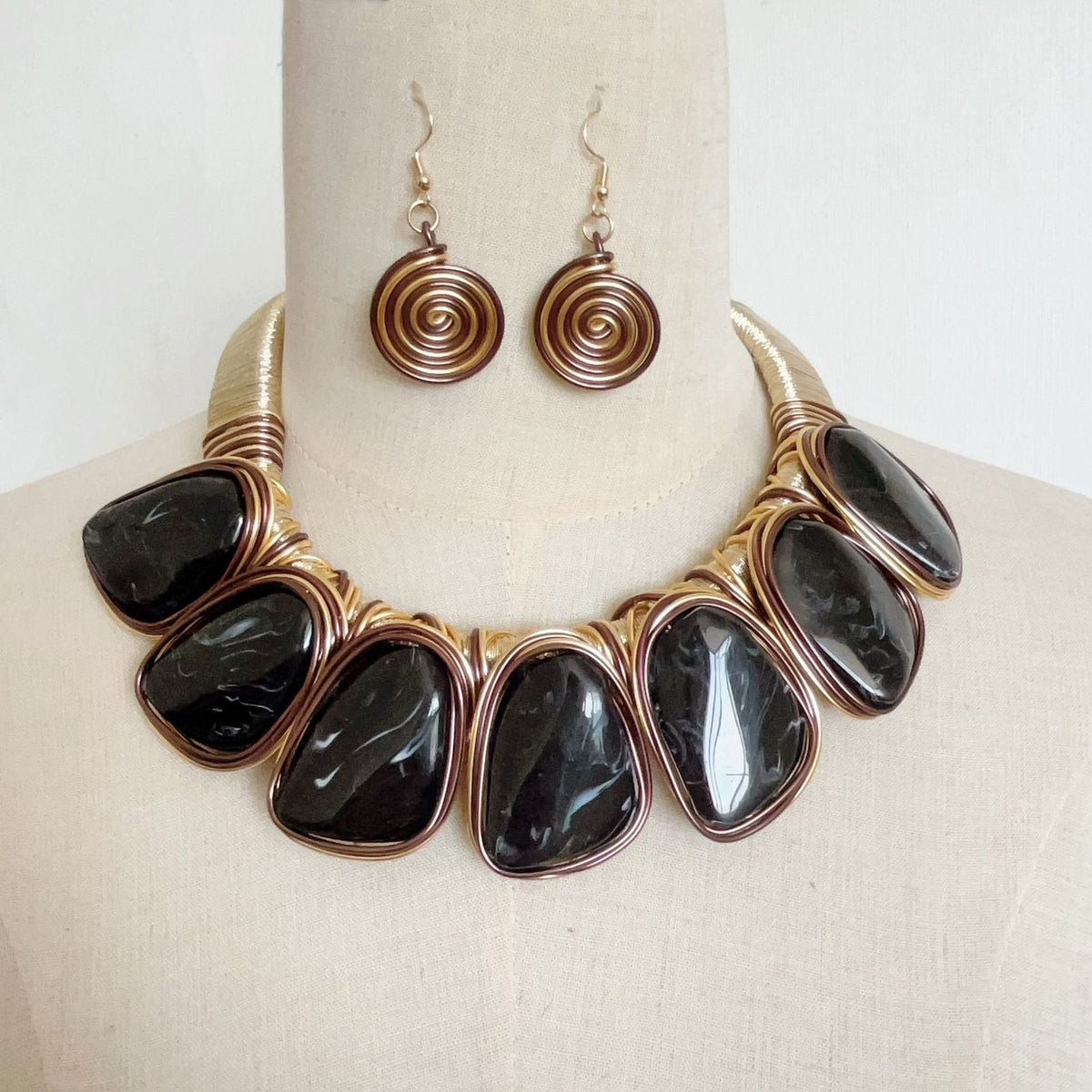 Boho Marbled Acrylic Collar Necklace & Earring Set
