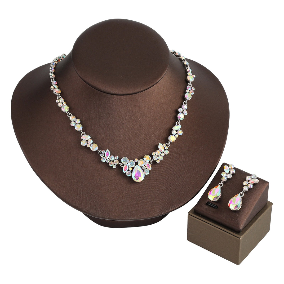 Elegant Emerald Floral Teardrop Necklace & Earring Set