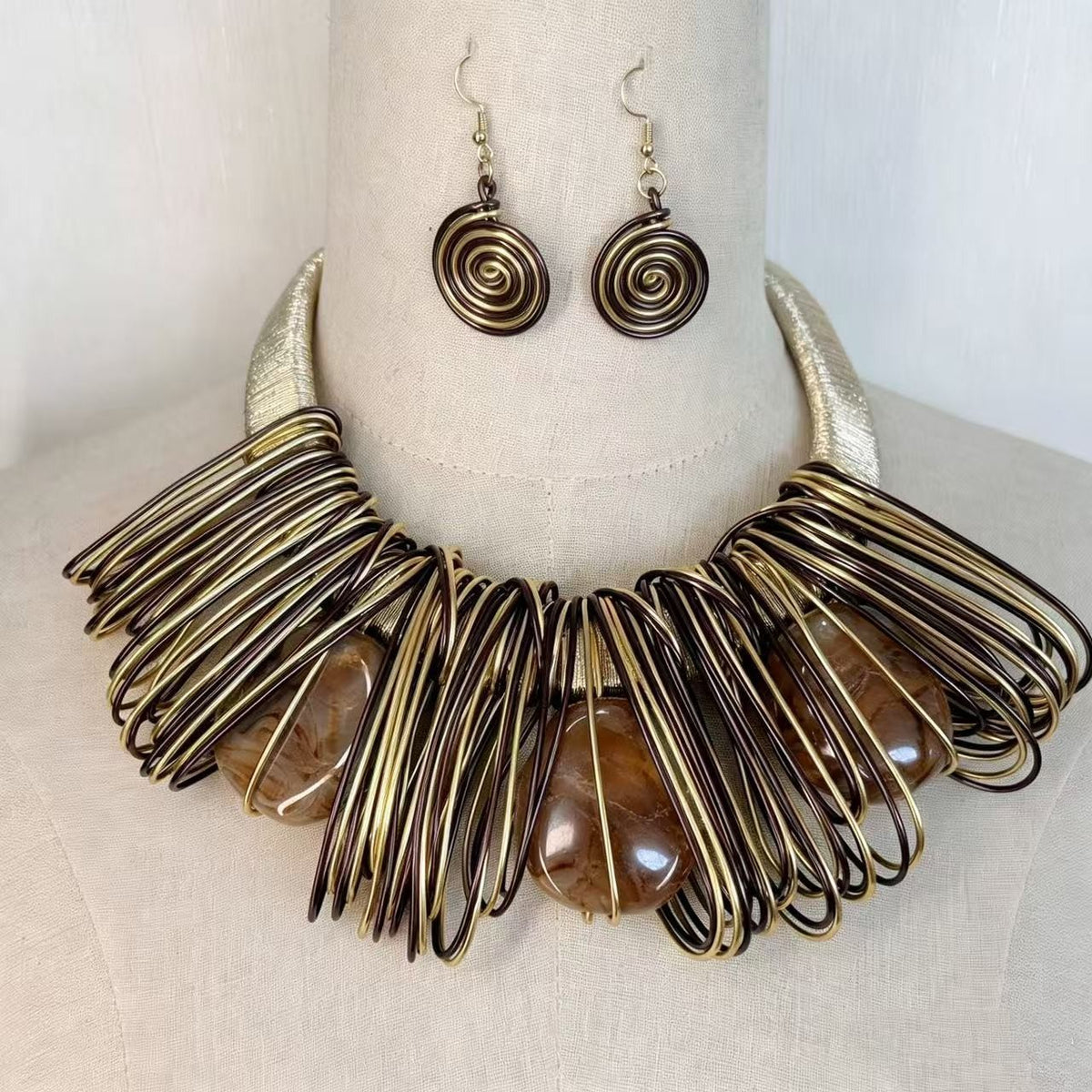 Boho Woven Wire Turquoise Collar Necklace & Earring Set