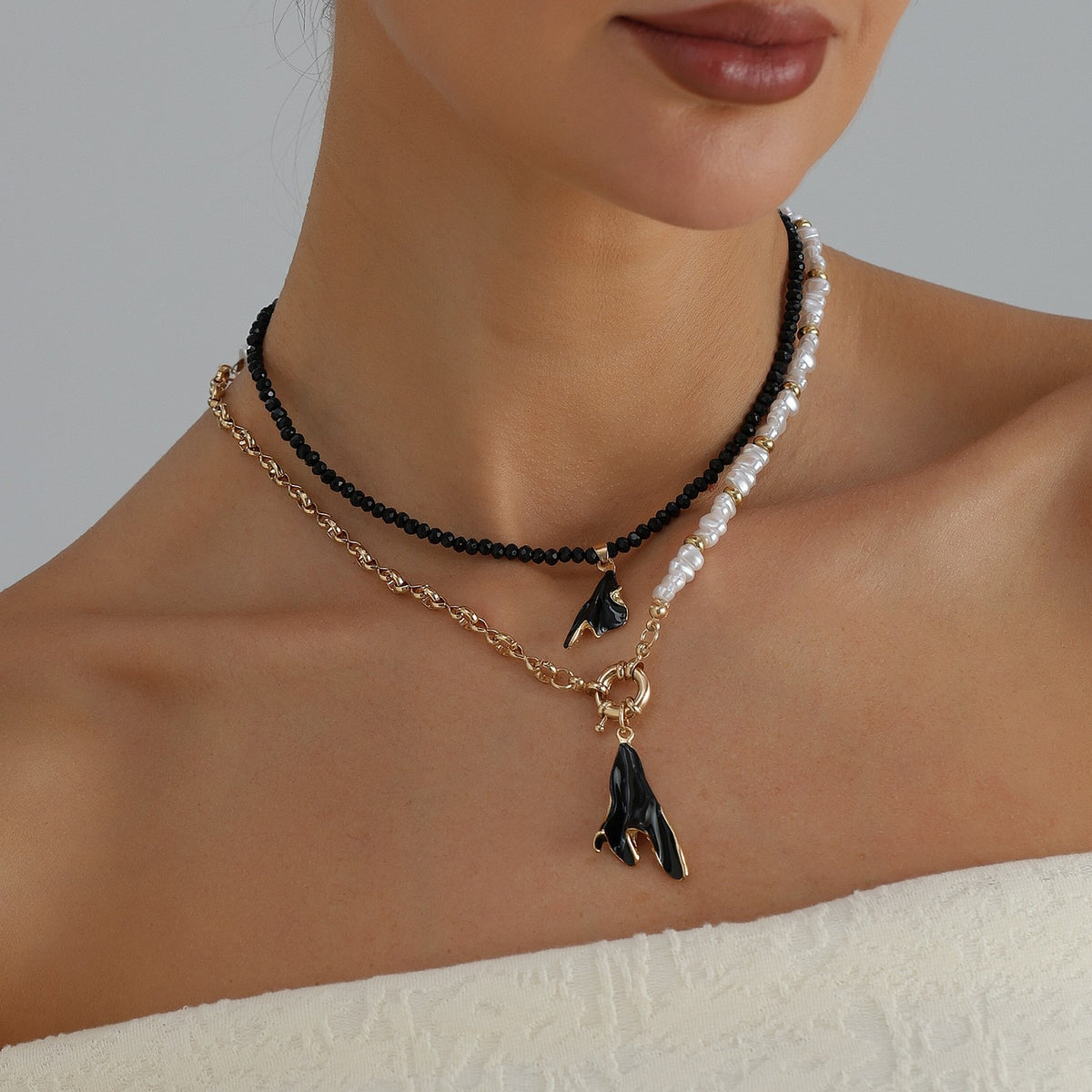 Classy Black And White Pearl Layered Necklace