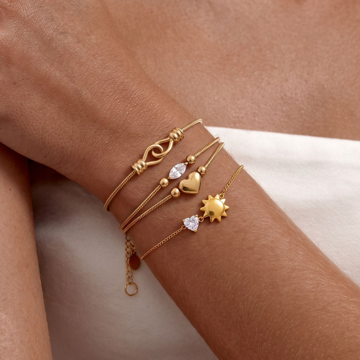 5pc Dainty Mixed Motif Bracelet Stack