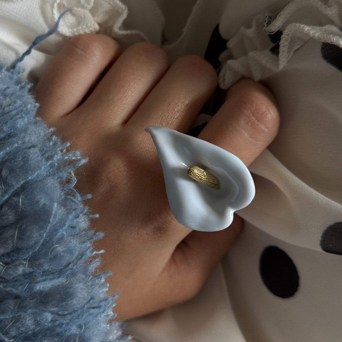 Classy Enamel Calla Lily Earring & Ring Set
