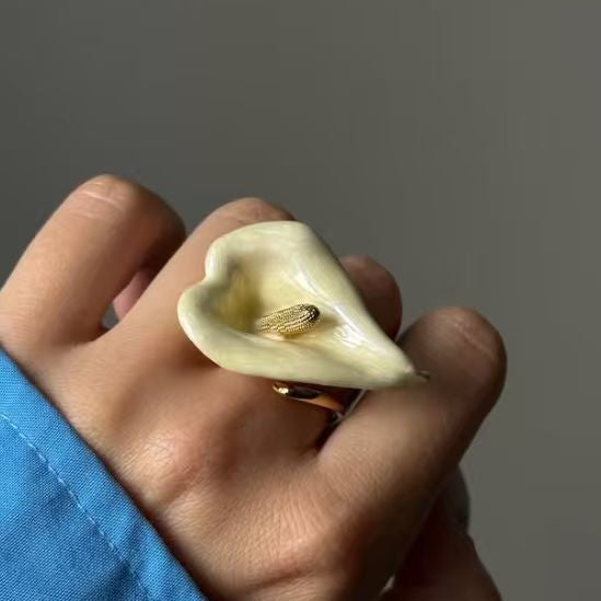 Classy Enamel Calla Lily Earring & Ring Set