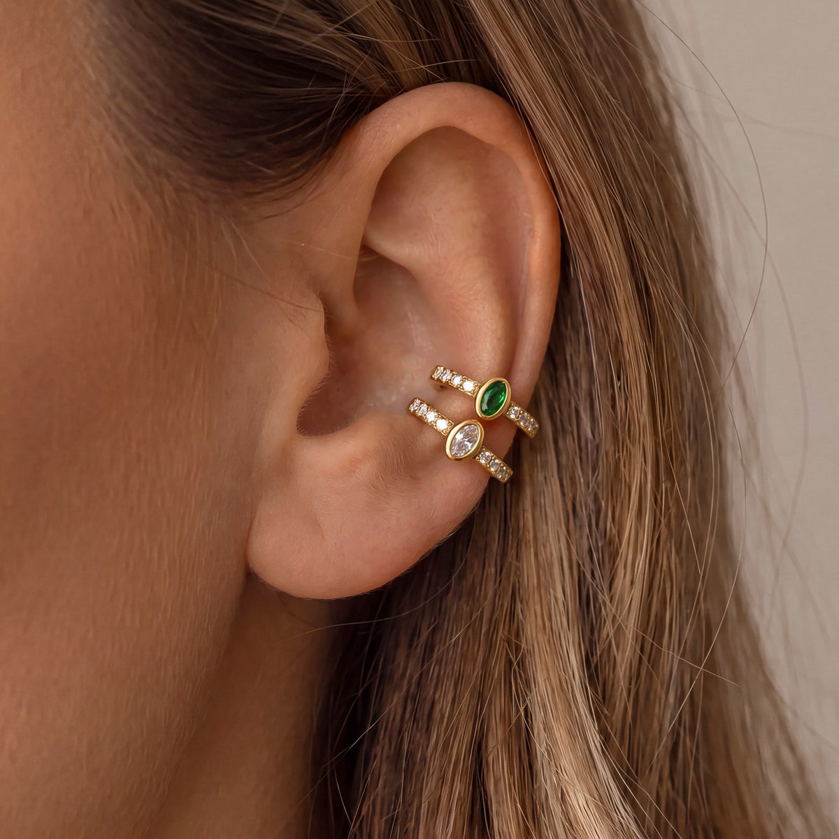 18k Dainty Square Gem Ear Cuff