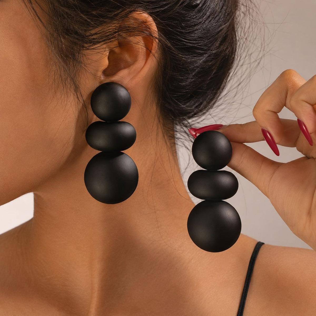 Classy Ribbed Geometric Tiered Drop Earrings