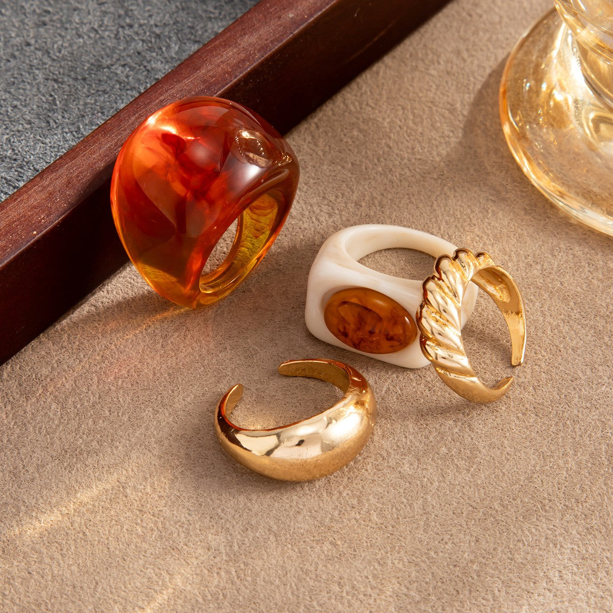 Classy Amber Resin Geometric Ring Set