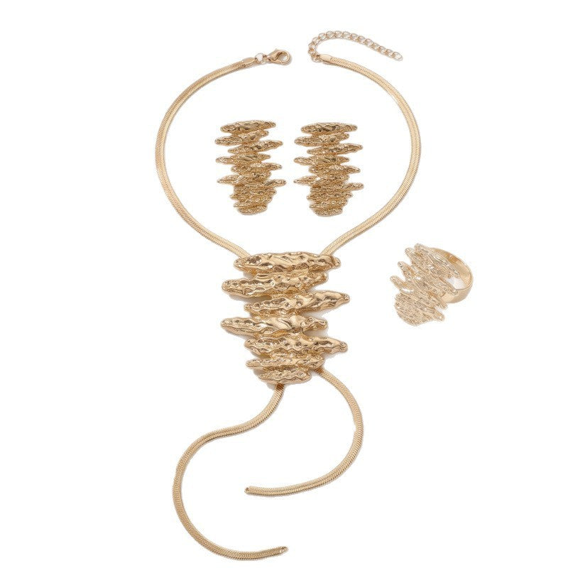 Classy Geometric Lariat Necklace & Earring Set