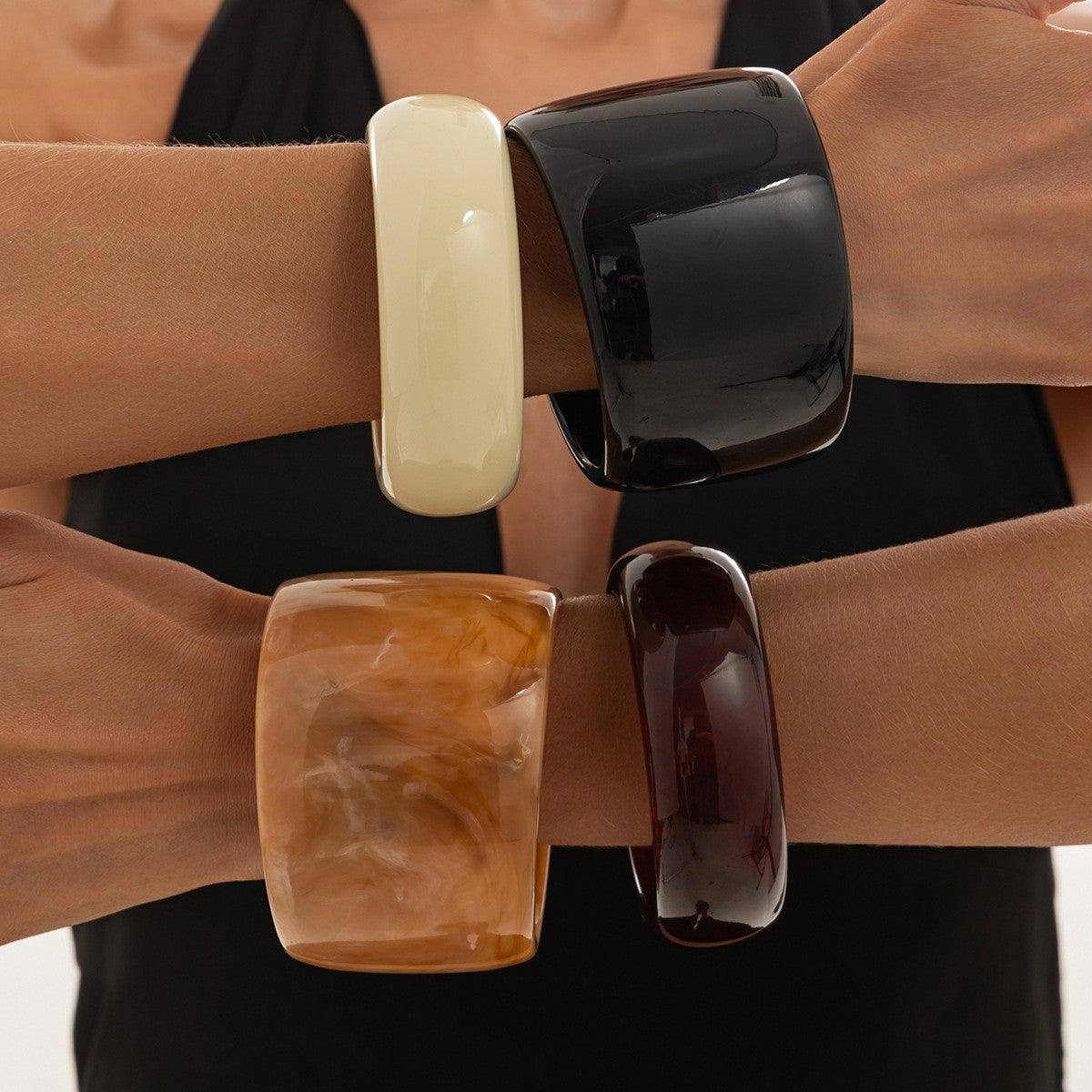 Classy Chunky Geometric Resin Bangle Set