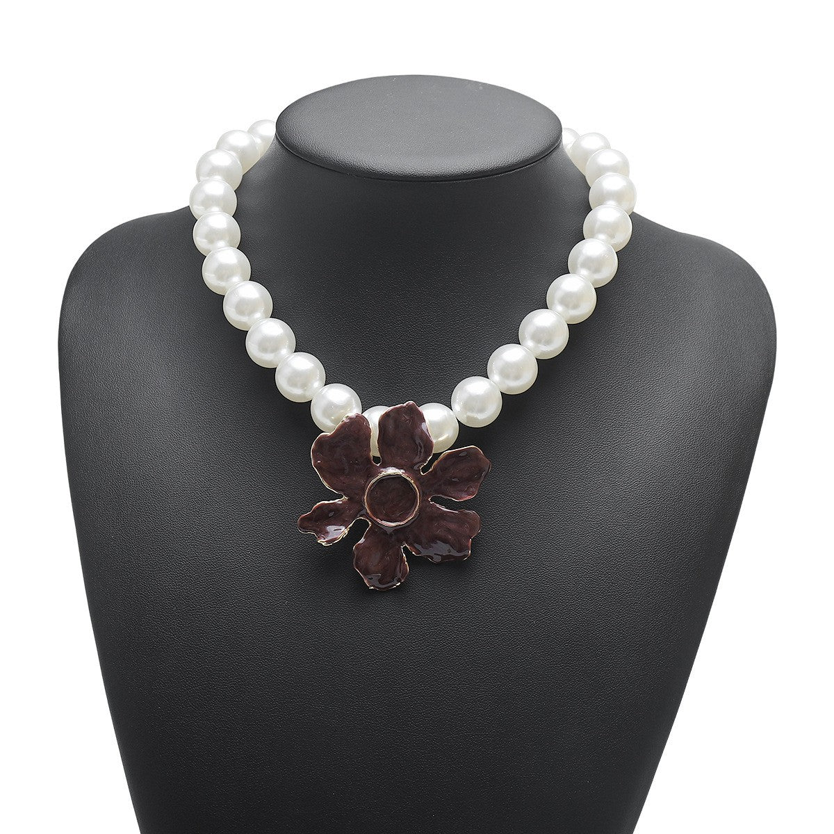 Romantic Green Enamel Flower Faux Pearl Necklace